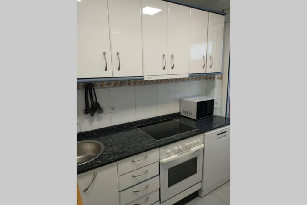 Bonito Duplex Cerca De La Playa Y De Santander Apartment Санта Крус де Бесана Екстериор снимка
